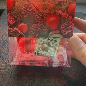Bath & Body Works Home Holiday & Fresh Balsam Fragrance Refill - Red